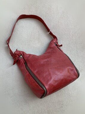 Arcadia Genuine Leather Expandable Width Shoulder Bag